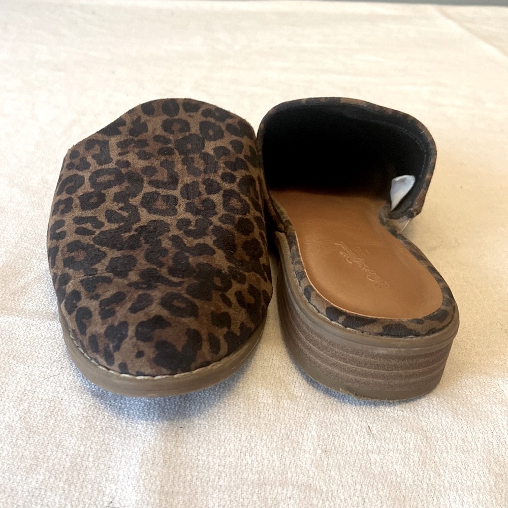 Target- Universal Threads Flats, Cheetah Print